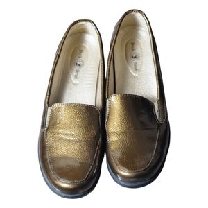 Duck Head rhonda slip on copper tone flats shoes size 9